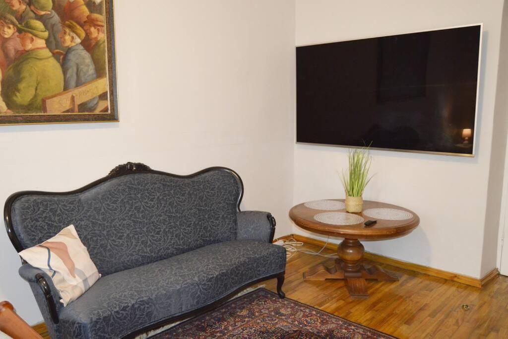 ריגה Unique Spacious Classic 3 Bedroom Midtown Apartment ! Billiard Room ! מראה חיצוני תמונה