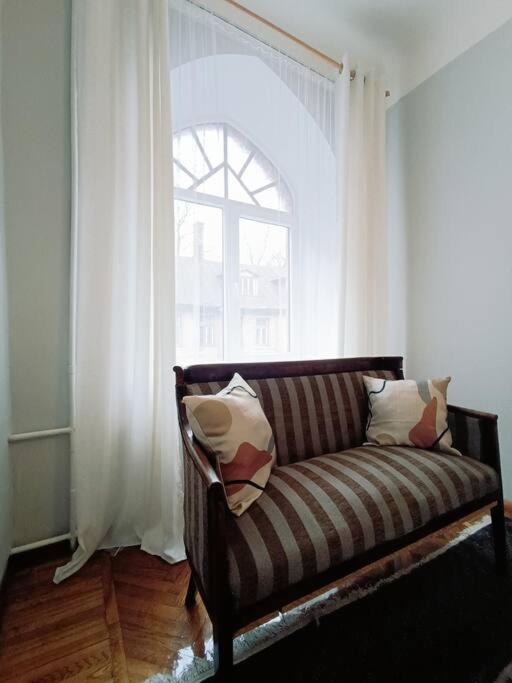ריגה Unique Spacious Classic 3 Bedroom Midtown Apartment ! Billiard Room ! מראה חיצוני תמונה