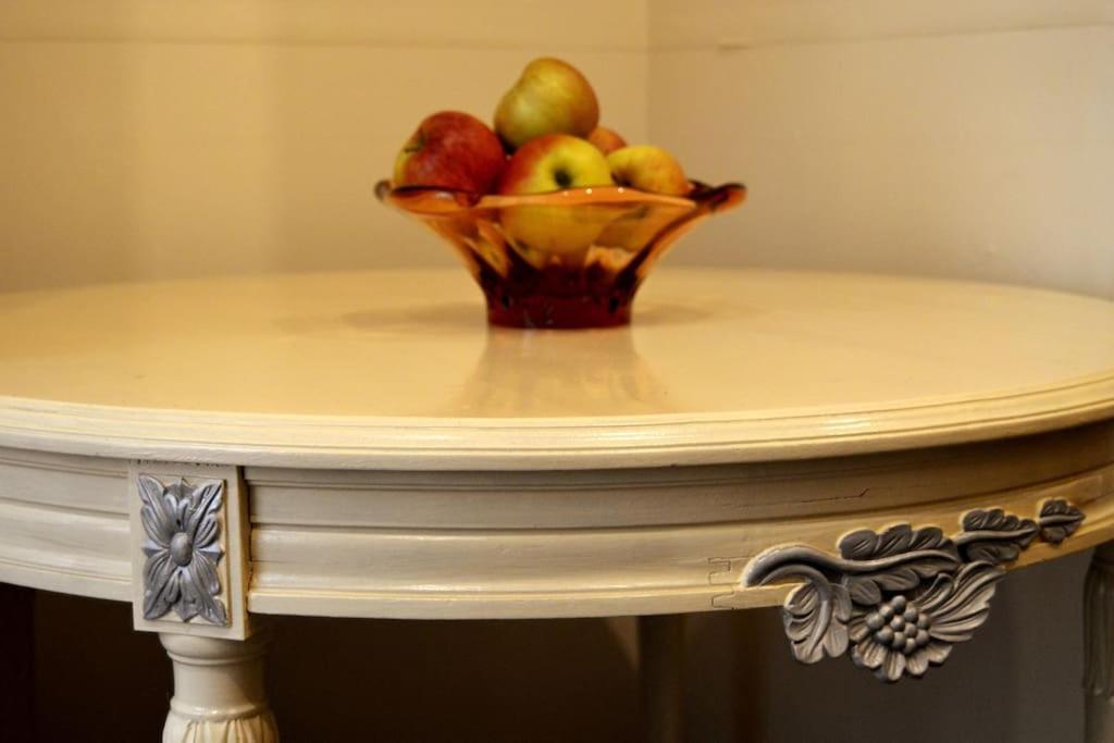 ריגה Unique Spacious Classic 3 Bedroom Midtown Apartment ! Billiard Room ! מראה חיצוני תמונה