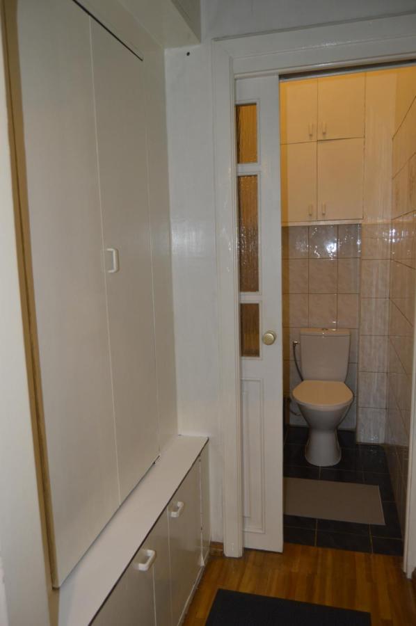ריגה Unique Spacious Classic 3 Bedroom Midtown Apartment ! Billiard Room ! מראה חיצוני תמונה